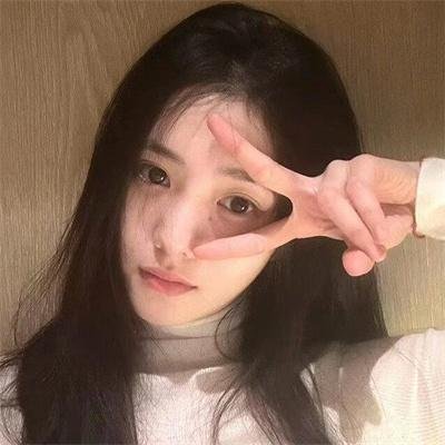 背带短裤丧尸来袭